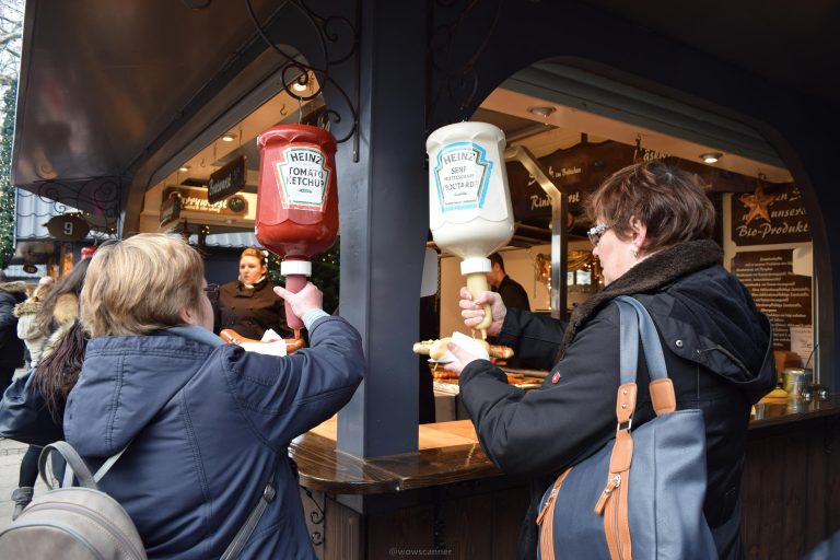 Pождественская ярмарка Кельна Markt der Engel — рынок ангелов (Weihnachtsmarkt auf dem Neumarkt)